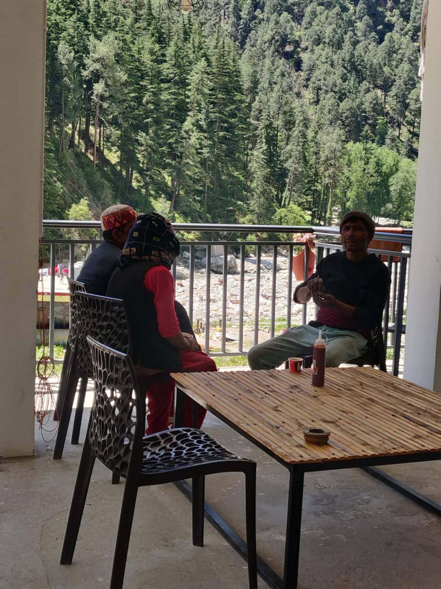 Himtrek Stays, Kasol Exteriér fotografie